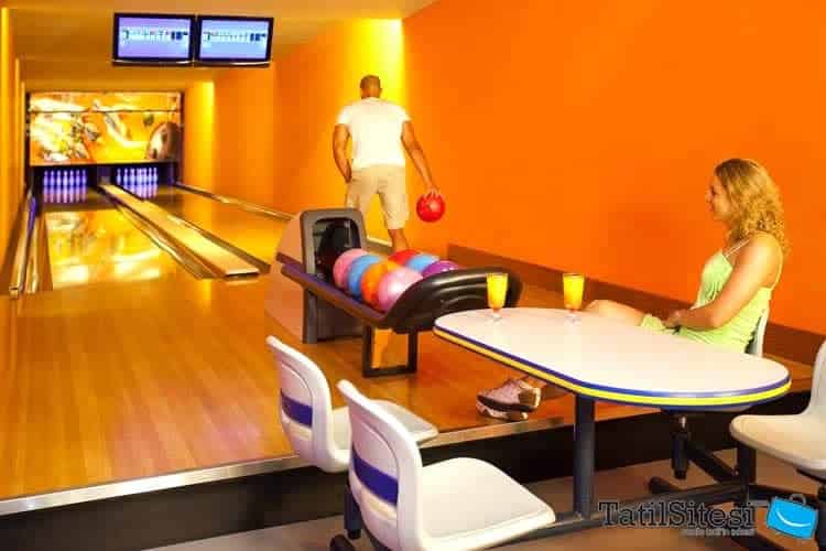 Royal Holiday Palace